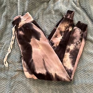 Gray black and white tie dye sweatpants size XS